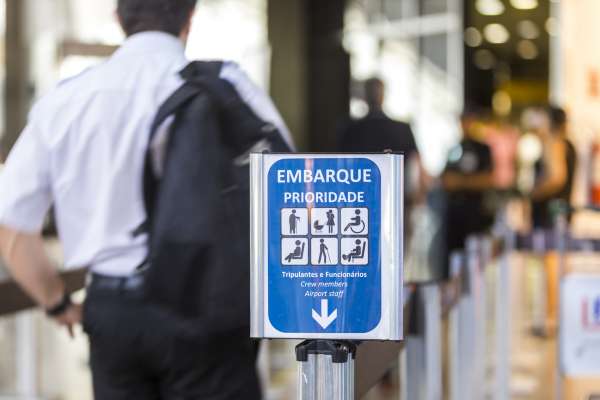 A movimentação de passageiros nos aeroportos do Ceará cresce 93,95% no primeiro quadrimestre - Secretaria do Turismo A movimentação de passageiros nos aeroportos do Ceará cresce 93,95% no primeiro quadrimestre - Secretaria do Turismo